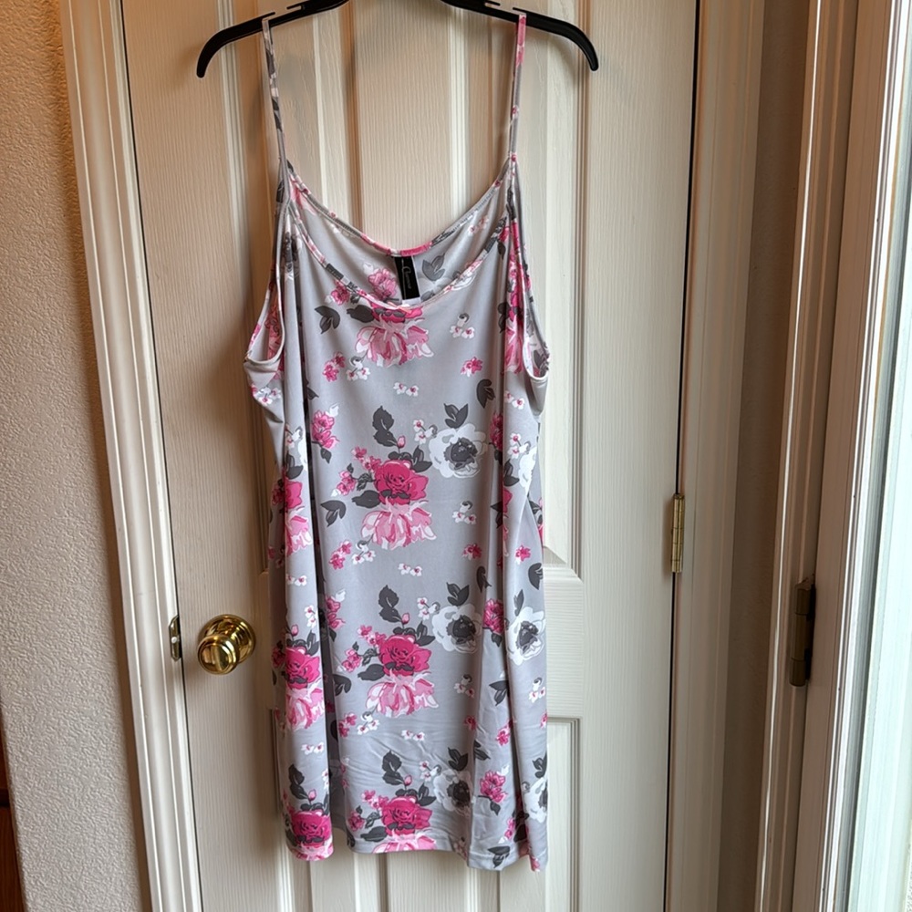 NWT CHARMOUR COOL GRAY FLORAL CHEMISE PJ GOWN 3X